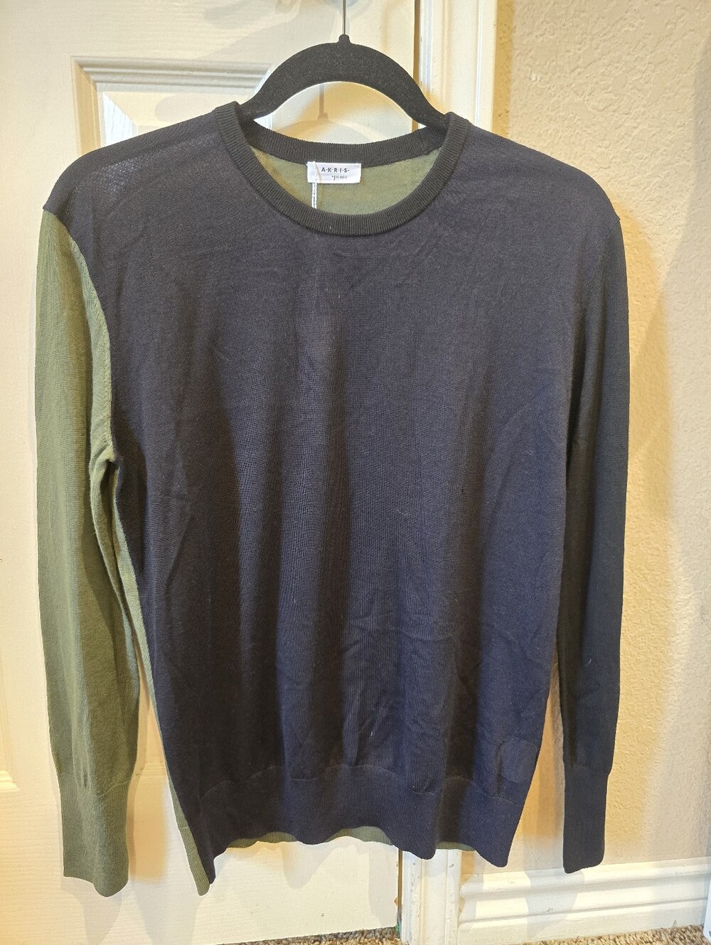 $595 NWT Akris Punto Wool Pullover Olive Black Size 6
